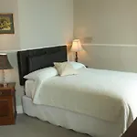 Harveys 3* Dublin