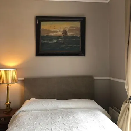 Harveys Guest House